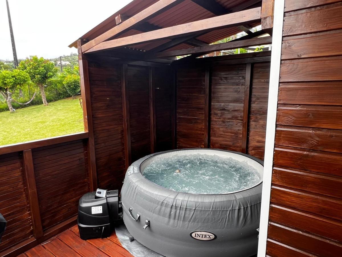 L'Escapade Creole Jacuzzi Privatif Bungalow Ananas Saint-Joseph Exterior photo